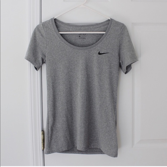 NIKE Dri Fit Top - Picture 1 of 6